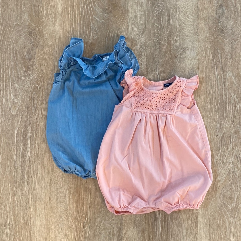 GAP Baby girl summer rompers bundle size 6-12